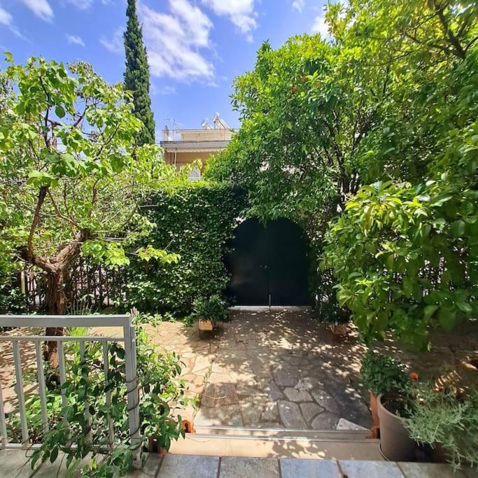 Apartment 20' From The Airport,20' From The Center Of *